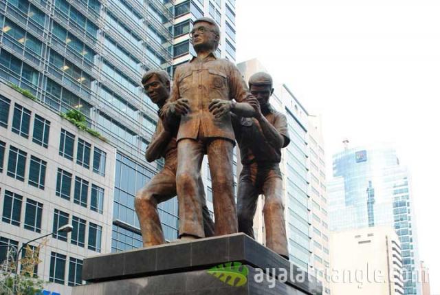 Ninoy Aquino Monument